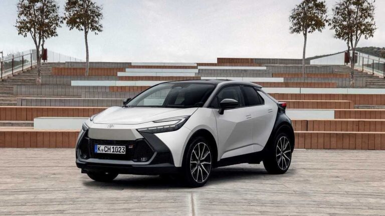 toyota_c-hr_hev_gr_sport_46