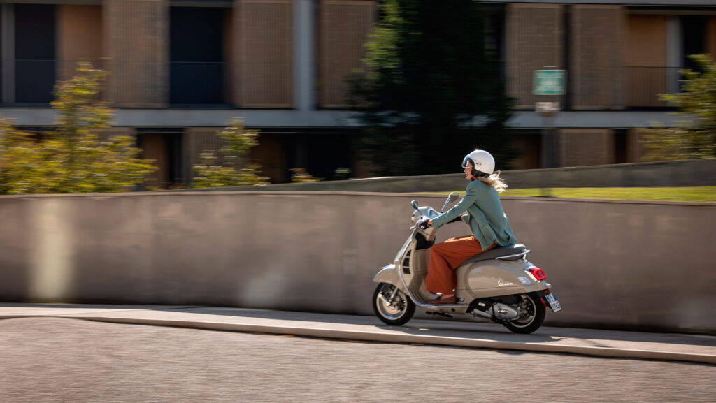 vespa-gts-2023-2