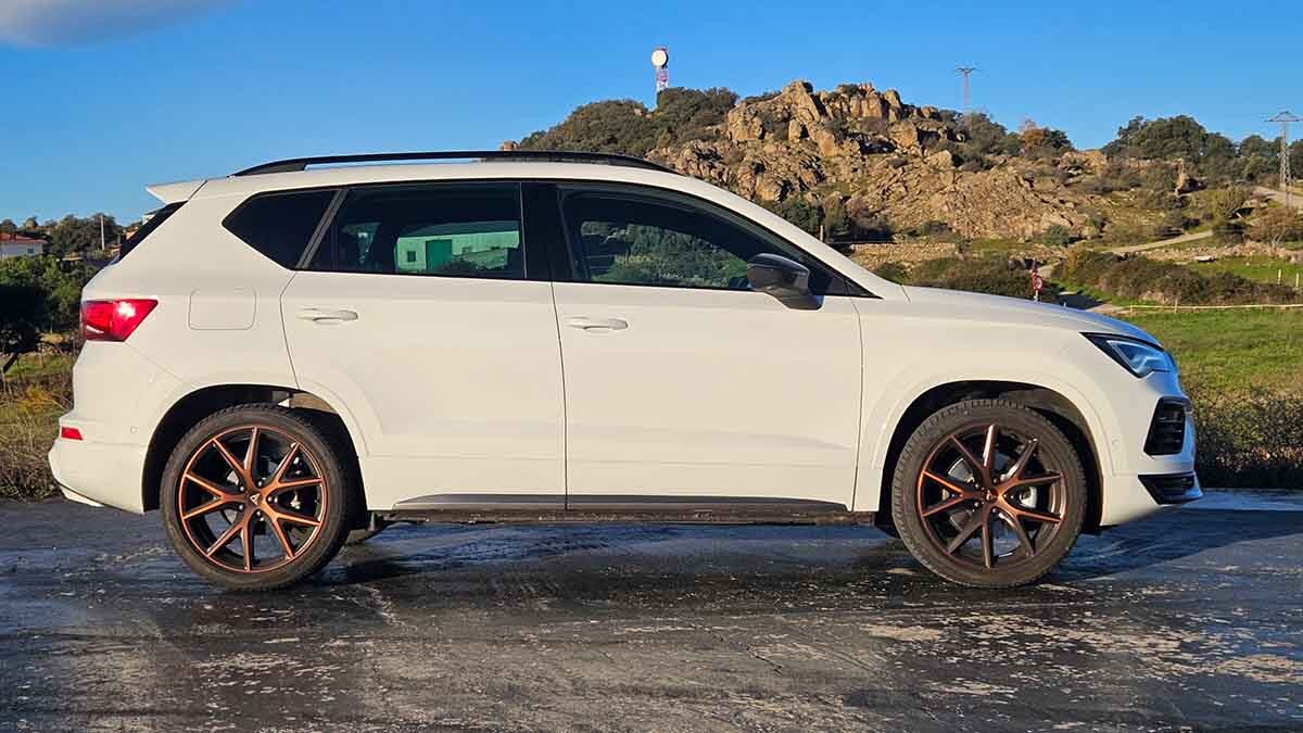 3-Cupra-Ateca-blanco-exterior-1