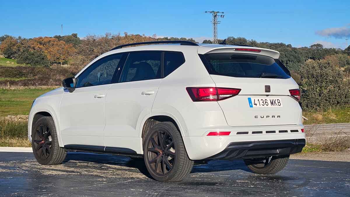 4-Cupra-Ateca-blanco-exterior-1