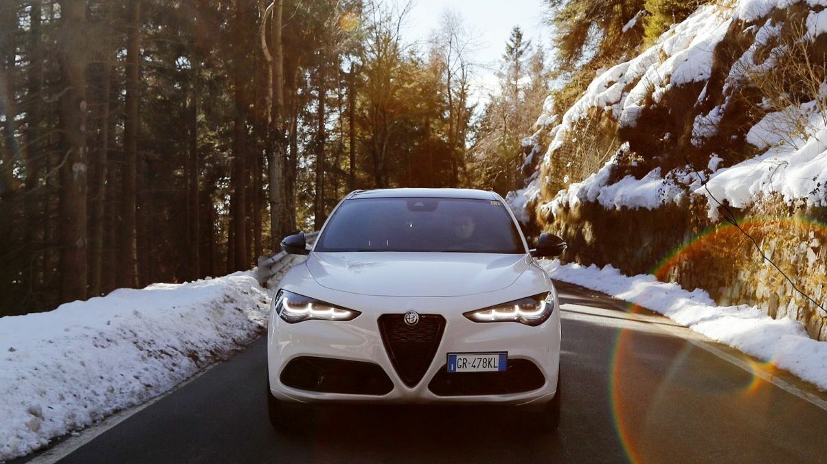 Los Alfa Romeo Stelvio y Giulia también reciben el acabado Tributo italiano