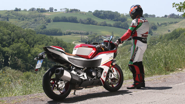 BIMOTA_KB4-4