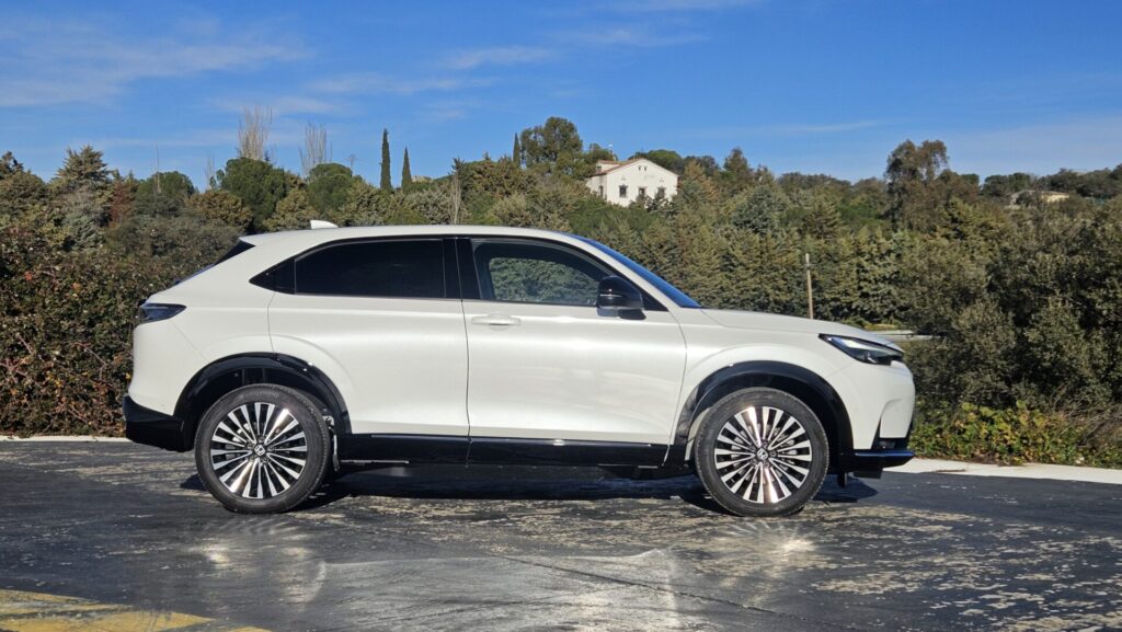 Honda eNy1 blanco 2024 lateral