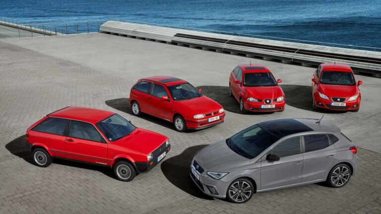 https://www.autofacil.es/wp-content/uploads/2024/01/SEAT-celebrates-40-years-of-its-most-iconic-model-with-the-Ibiza-Anniversary-Limited-Edition_01_HQ-e1704972165332.jpg