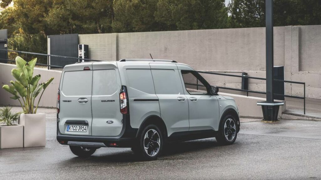 Ford Transit Courier