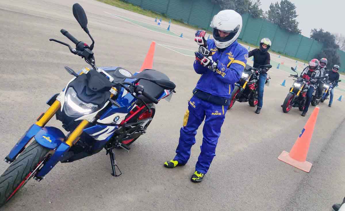 curso_motos_125-3