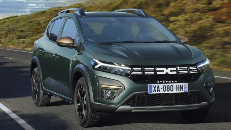 dacia sandero stepway verde