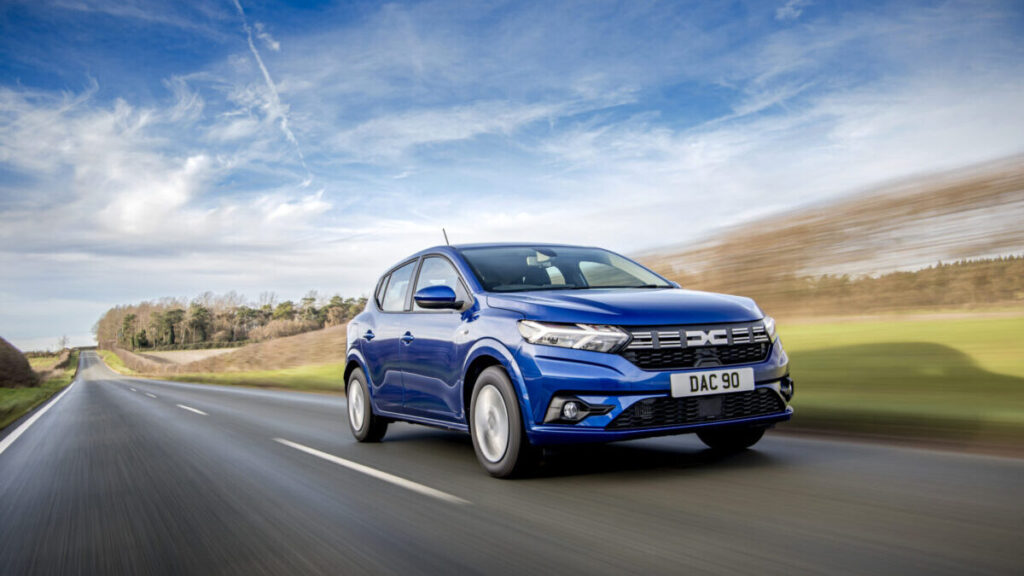 Dacia Sandero azul