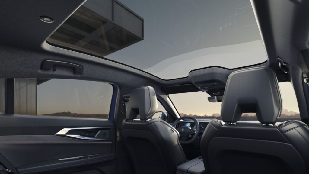 interior techo Renault