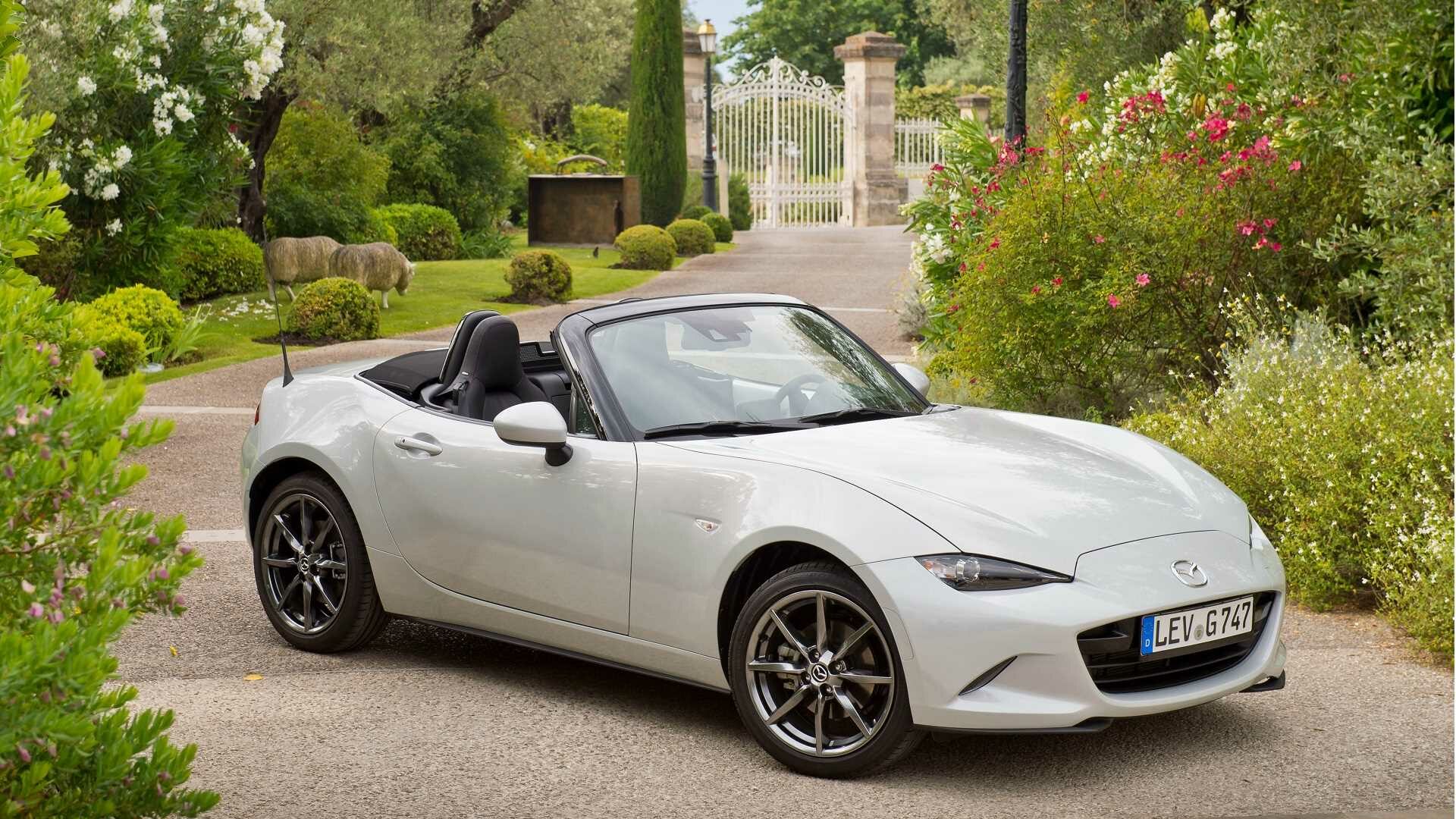 Mazda MX-5 blanco