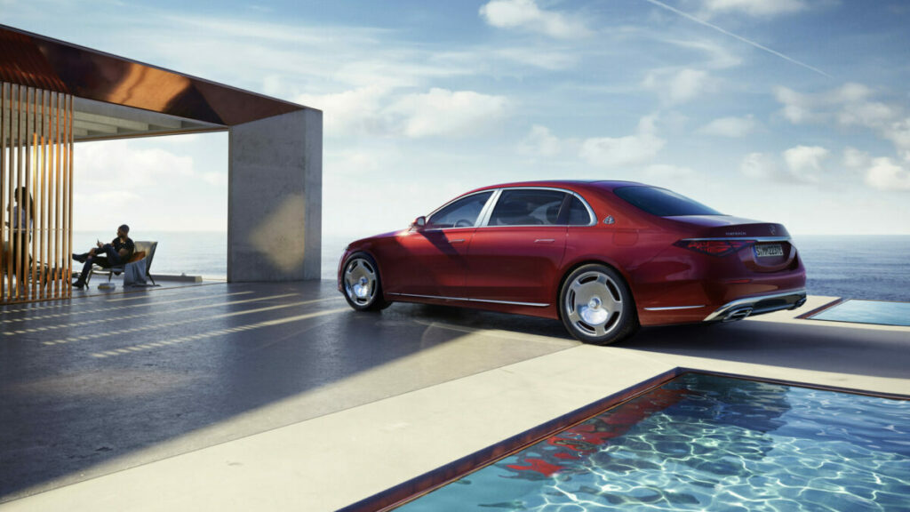 Mercedes Maybach Clase S granate