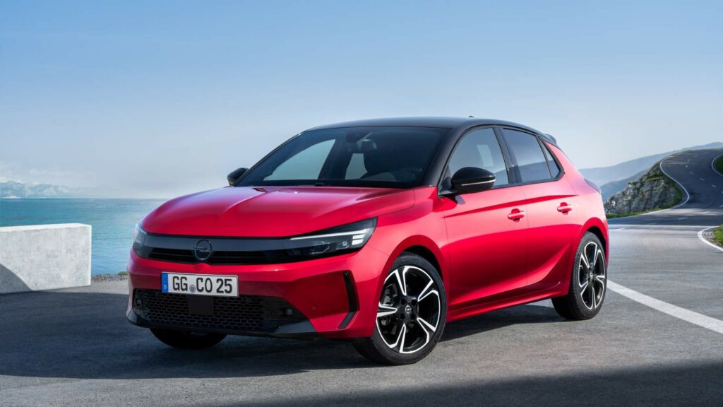 Opel Corsa rojo 2024