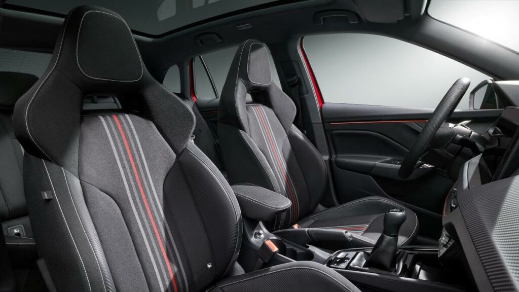 Skoda Scala Monte Carlo asientos 2024