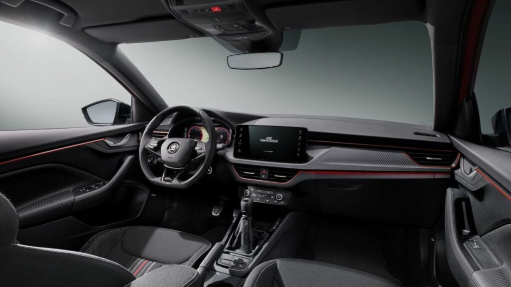 Skoda Scala Monte Carlo interior 2024