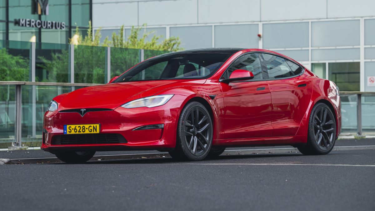 tesla_model_s