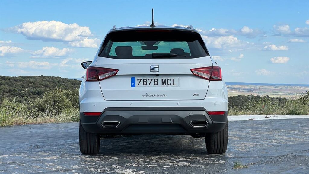 Seat Arona blanco