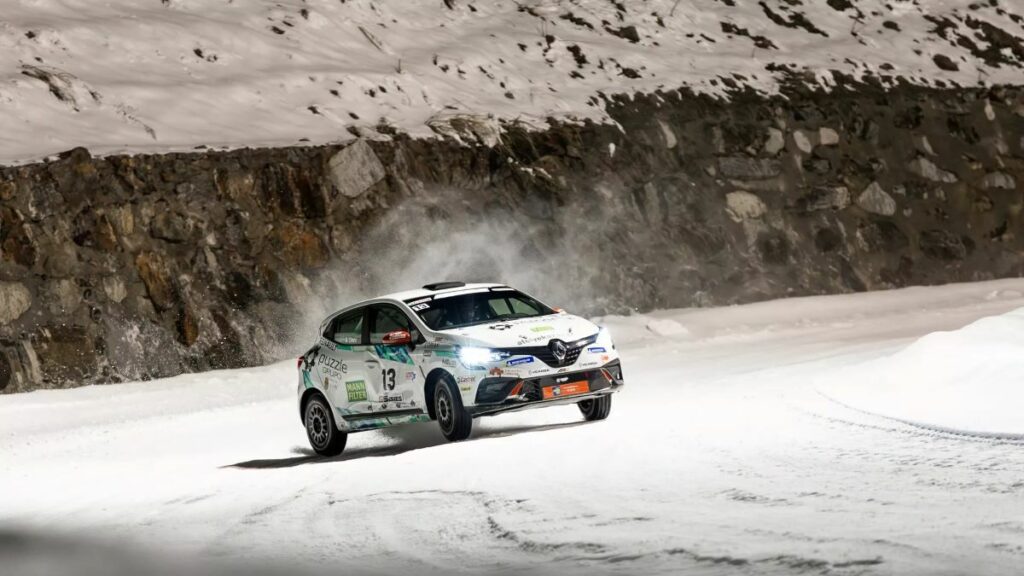 Clio Ice Trophy