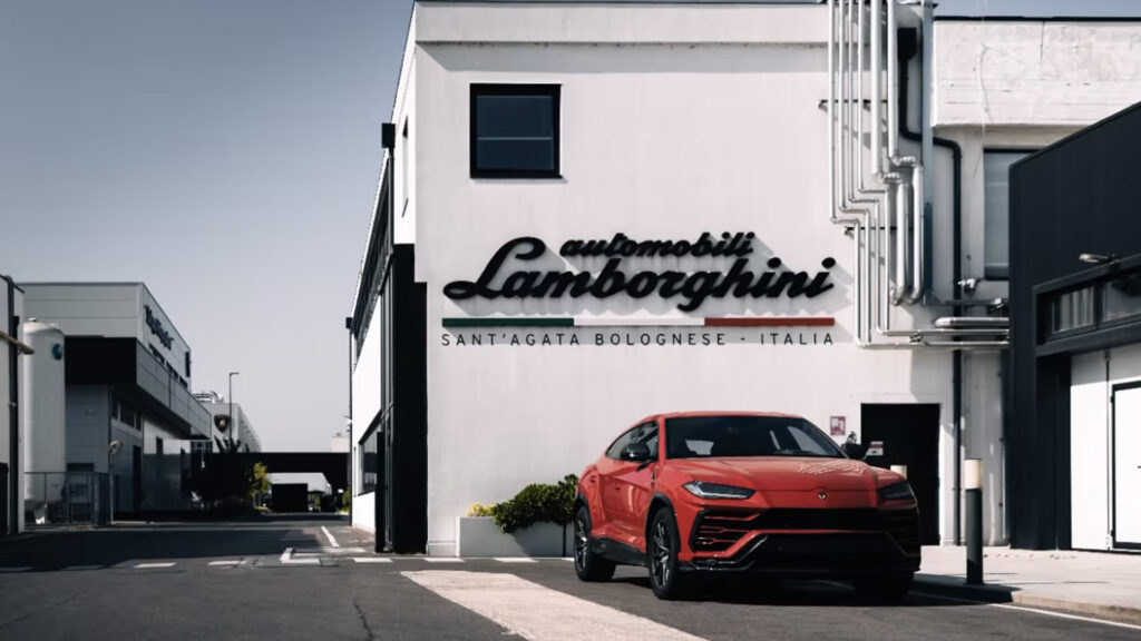 Lamborghini y su el plan Dirección Cor Tauri