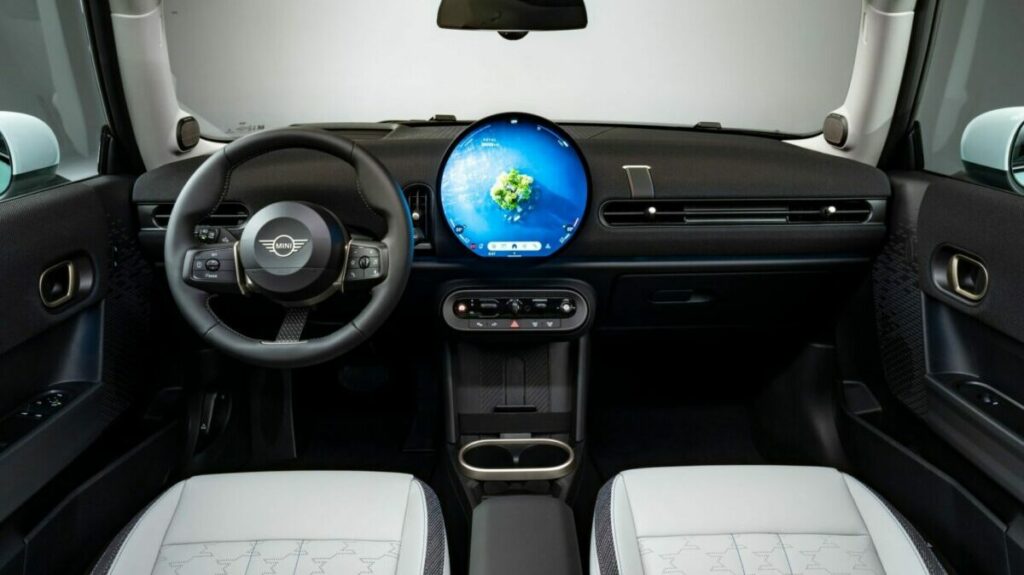 MIni Cooper 2024 verde interior