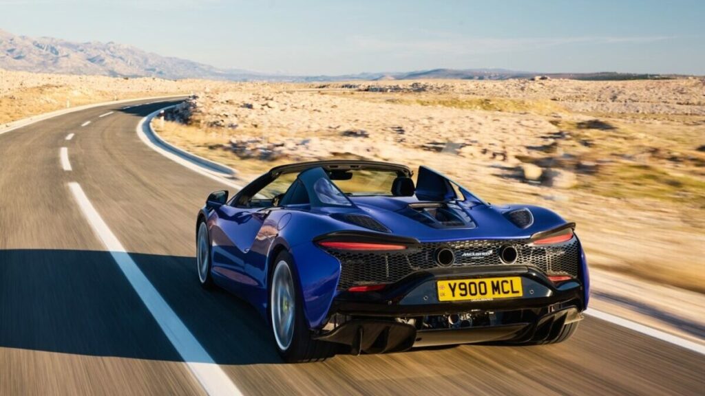 McLaren Artura Spider (6)