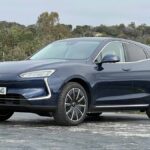 Nos ponemos a los mandos del Seres 5, el SUV que en China hace frente al Tesla Model Y