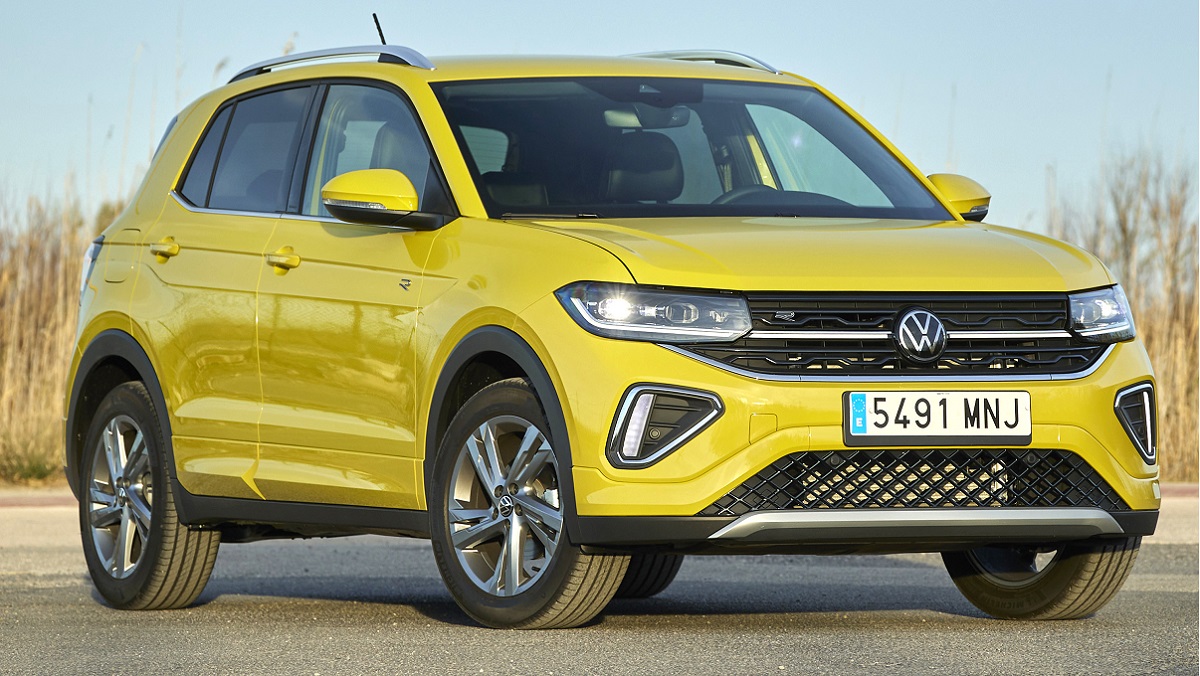 VW T-Cross amarillo