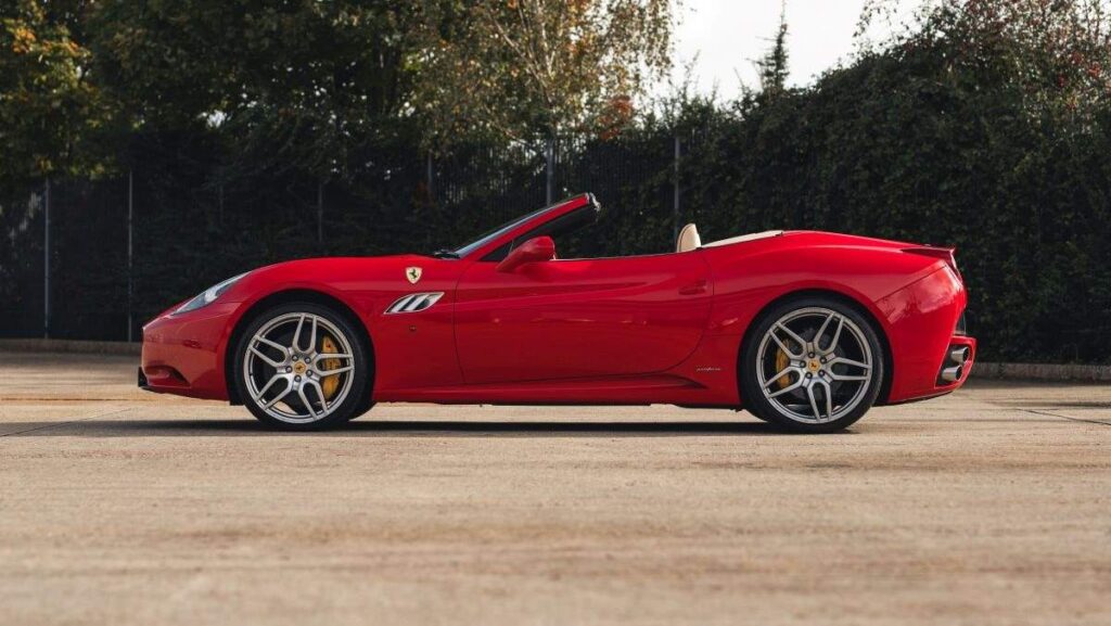Ferrari California
