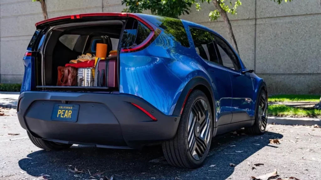 fisker pear azul maletero