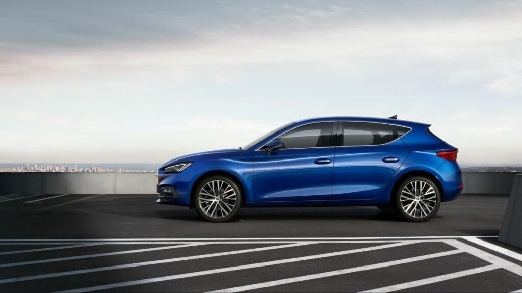 Seat León azul