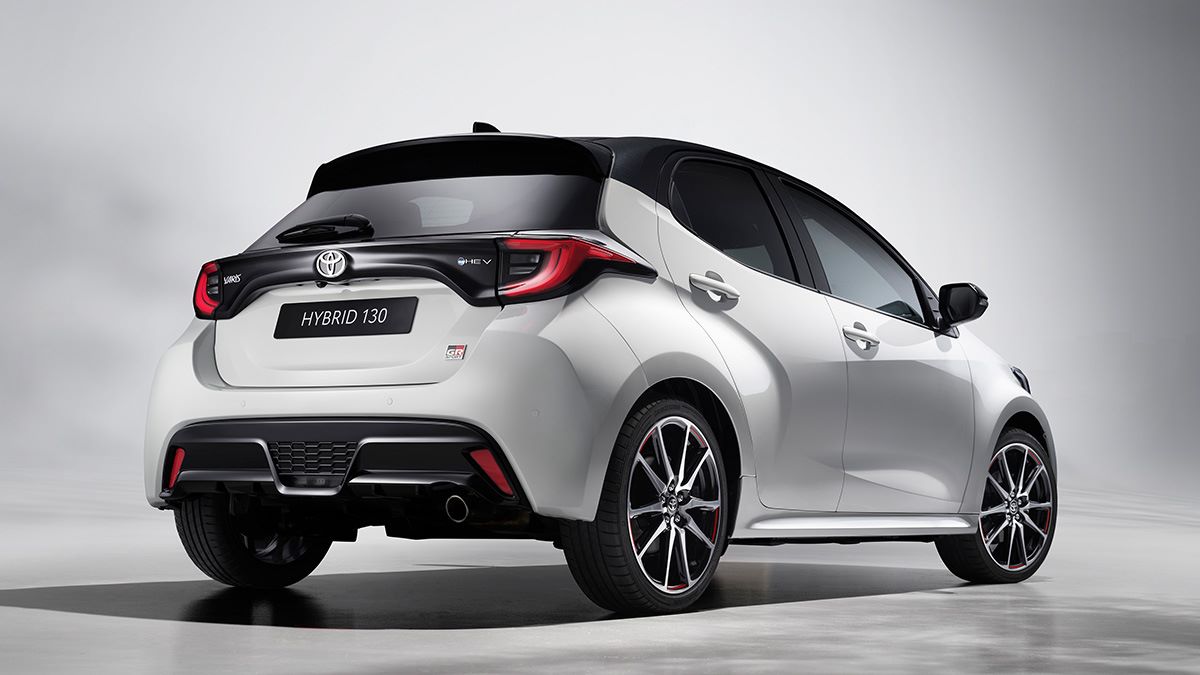 toyota yaris electric hybrid 2024