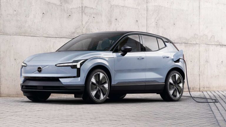 Volvo EX30