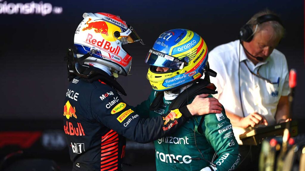 Verstappen y Fernando Alonso previa GP de Australia 2024