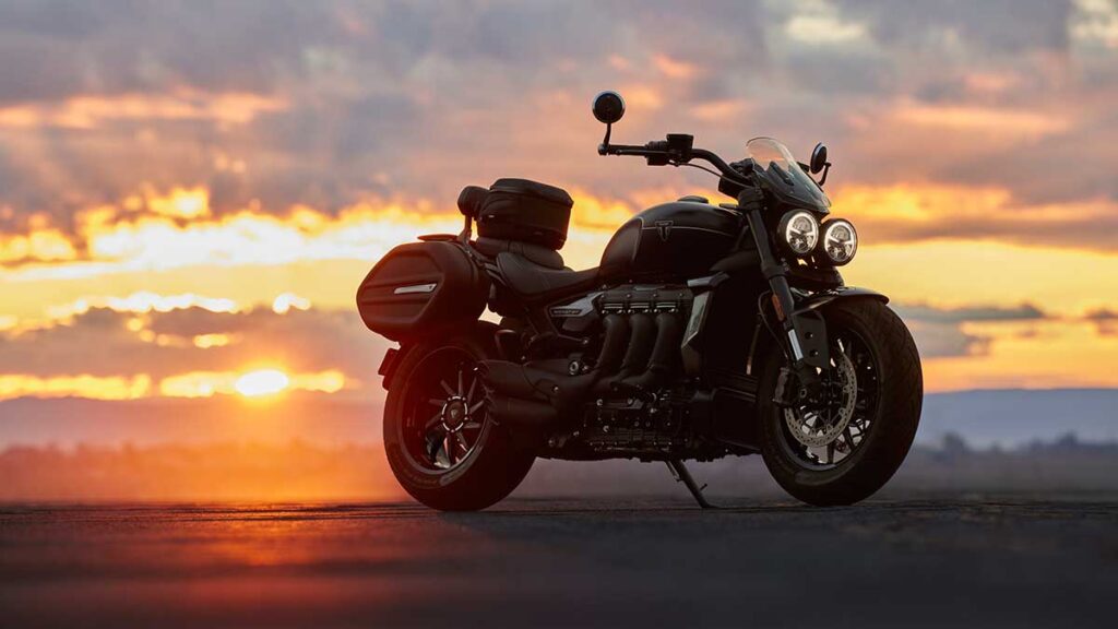 triumph-rocket-3-storm-gt-2024-5