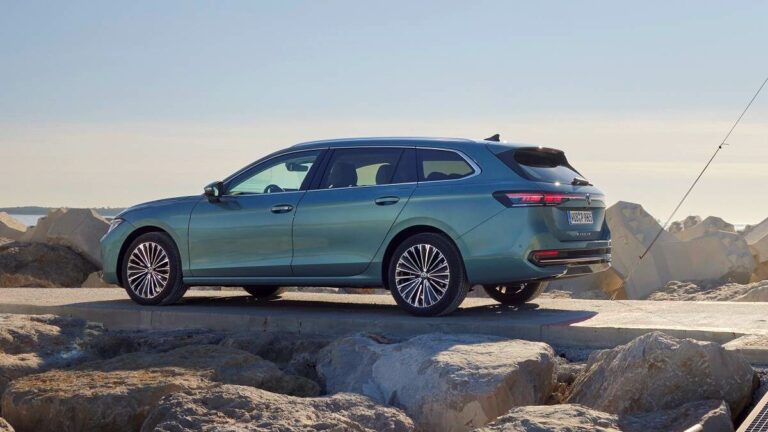 VW Passat Variant