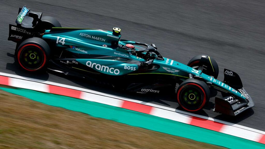 Alonso rechaza fichar por Mercedes F1 debido a la evolución de Aston Martin