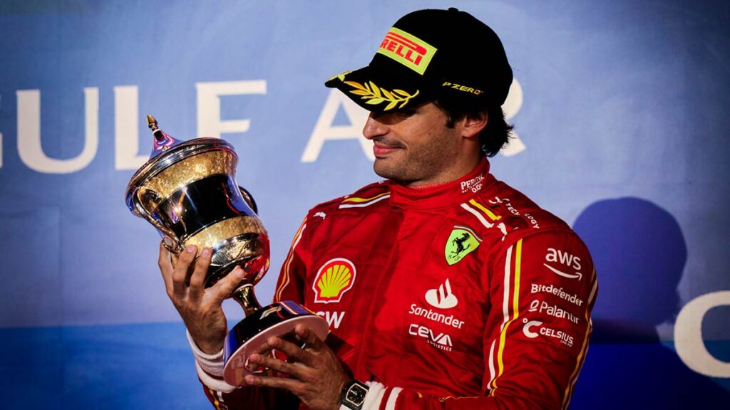 Carlos Sainz sería el sustituto de Lewis Hamilton en Mercedes F1, aunque el español espera una llamada