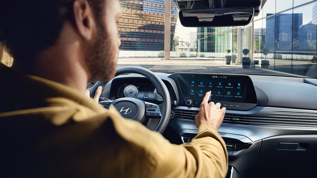El revolucionario invento de Hyundai una pelicula enfriante para reducir la temperatura del coche 00004