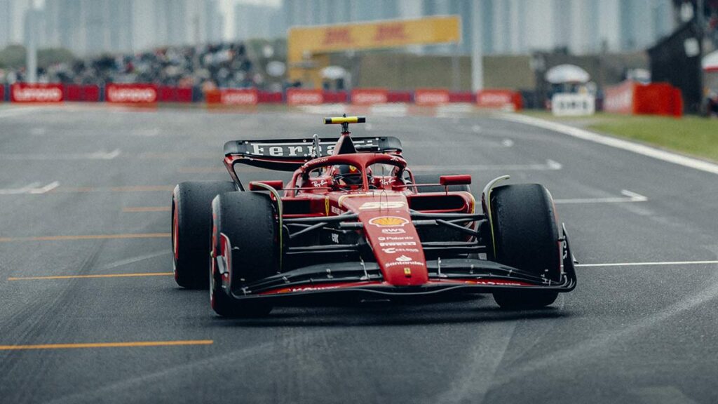 Ferrari F1: cambio al azul, mejoras al estilo Red Bull y mismo patrocinador que el Real Madrid