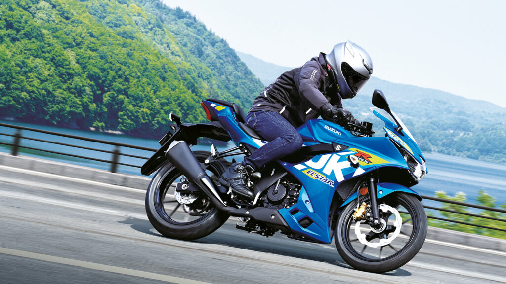 GSX-R125RLXM3_action02-1
