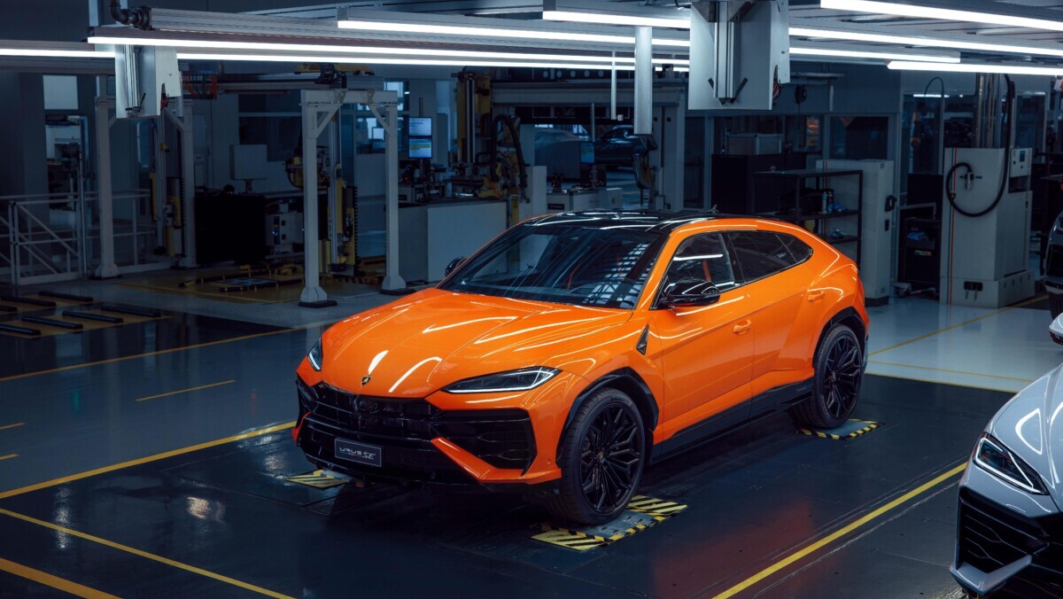 Lamborghini Urus SE 2024 (7)