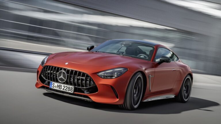 Mercedes-AMG GT 63 S E PERFORMANCE (2)