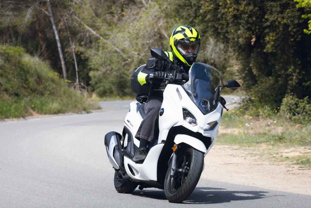 QJ_Motor_MTX_125_2024_prueba_-60