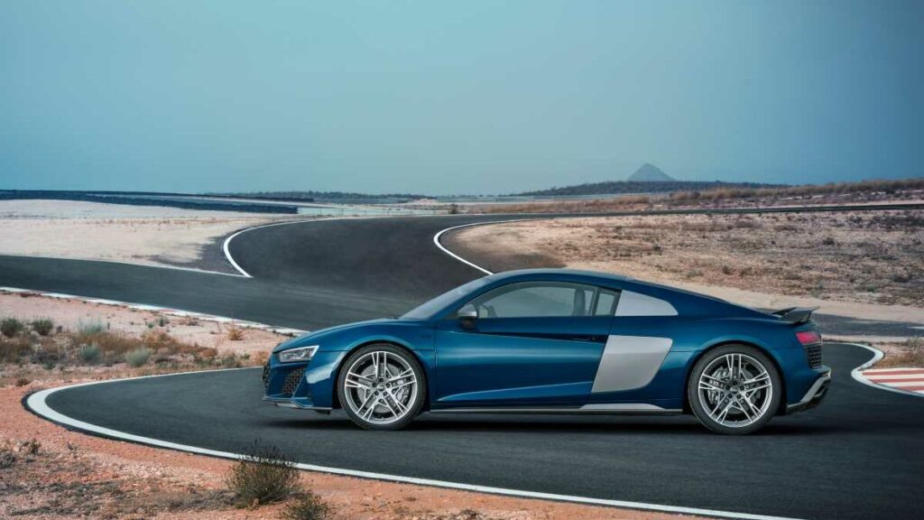 Audi R8