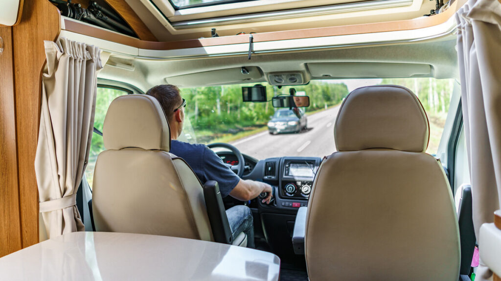 autocaravana 18