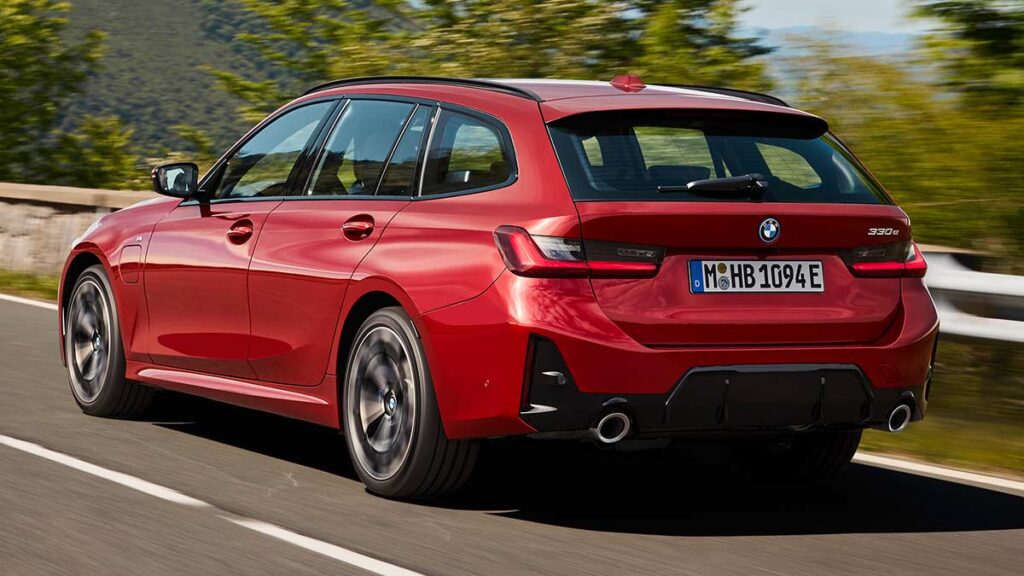 Así es el nuevo BMW Serie 3 2024: la séptima generación de la berlina supeventas alemana con mejor autonomía y más tecnología