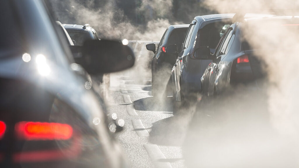El futuro de los coches de combustión en manos de las elecciones europeas de 2024