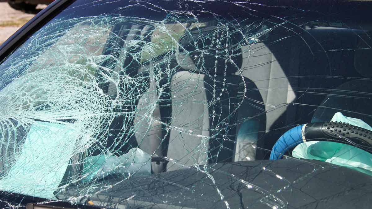 El nuevo truco para intentar timar los seguros de coche que utiliza inteligencia artificial 00001
