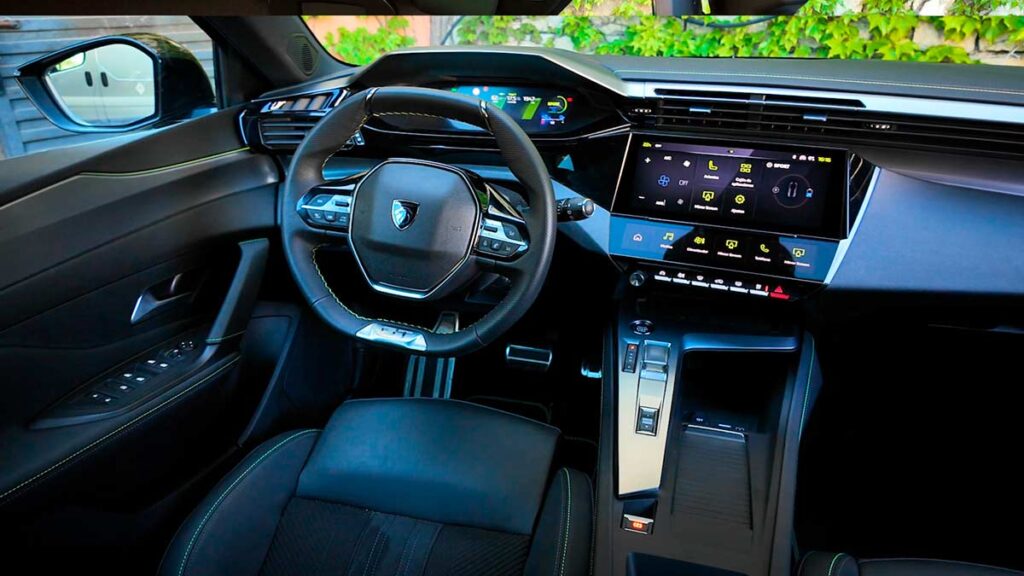 Peugeot E-308 interior