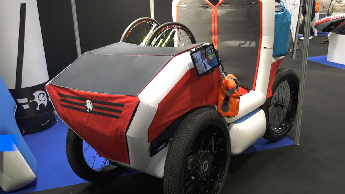 AirNAM coche eléctrico inflable