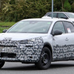 Top Secret: los Citroën C4 y C4 X 2025 recibirán una actualización estética